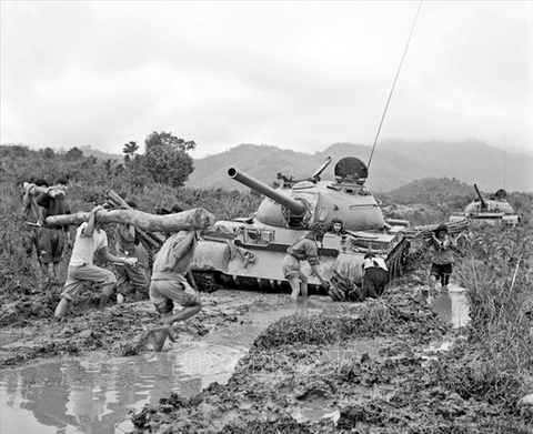 hữu thỉnh - Ảnh 2.
