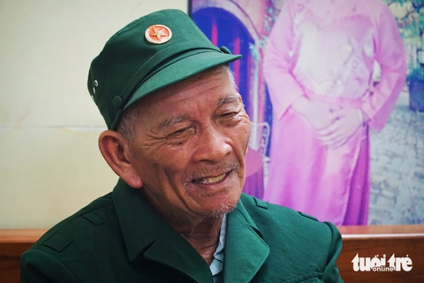 Cựu chiến binh đi xe máy hơn 1.300km vào TP.HCM xem diễu binh: 'Tôi đi ngắm hòa bình đất nước' - Ảnh 1. cựu chiến binh - Ảnh 1.
