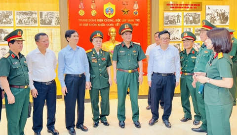 Khánh thành nhà tưởng niệm Anh hùng Đào Phúc Lộc, cán bộ tình báo hy sinh trên sông Vàm Cỏ Đông - Ảnh 3.