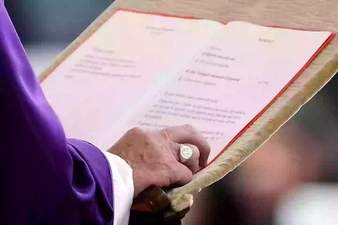 Vatican chính thức thông báo tang lễ Giáo hoàng Francis - Ảnh 4.