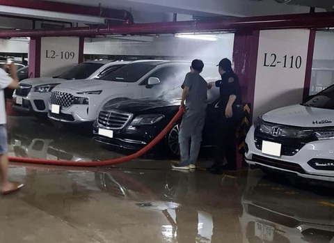 Vụ xe của ca sĩ Duy Mạnh bốc cháy dẫn đến kiện tụng: Mercedes-Benz Việt Nam nói gì? - Ảnh 2.