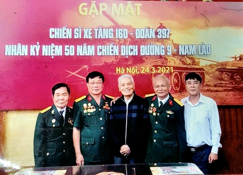 Đi tìm 'Năm anh em trên một chiếc xe tăng': Vẫn tinh thần lính tăng mạnh mẽ - Ảnh 1.