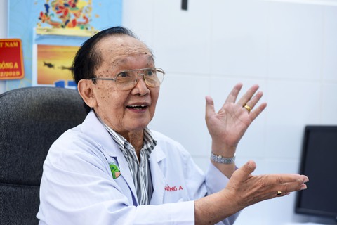 Giáo sư Trần Đông A: Vượt qua 'cái bóng của chính mình' - Ảnh 1. Trần Đông A - Ảnh 1.