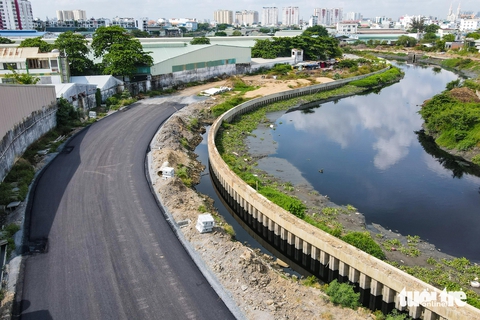 kênh Tham Lương - Ảnh 2.