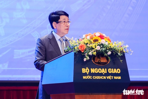 ngoại giao - Ảnh 1.