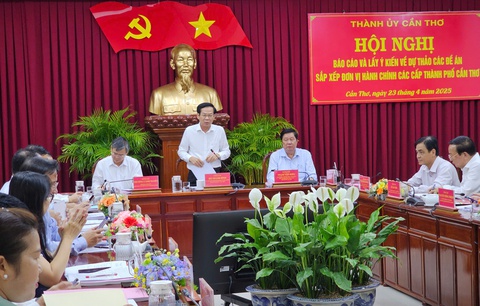 Sắp xếp cấp xã, cấp tỉnh, bí thư Cần Thơ: ‘Dân hỏi, các đồng chí phải giải thích’ - Ảnh 1.