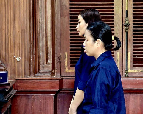Chiếm đoạt 8,2 tỉ đồng của Bệnh viện Thủ Đức, nữ nhân viên thu phí lãnh 20 năm tù - Ảnh 1.