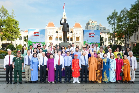 cá nhân tiêu biểu - Ảnh 2.