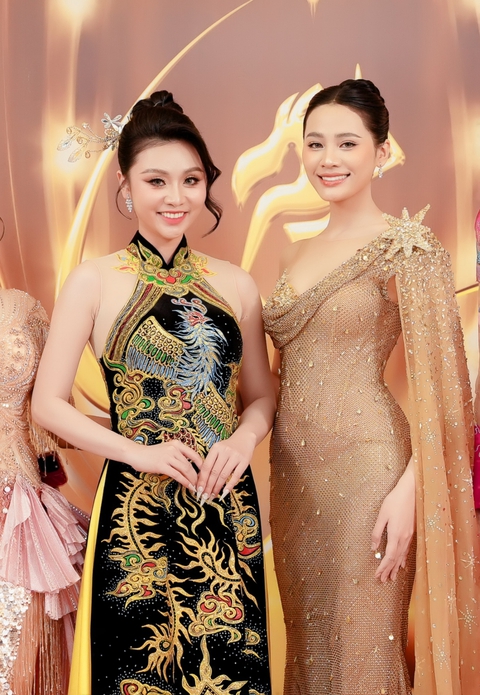 Hoa hậu trả vương miện tái xuất làm giám khảo sau 2 năm ở ẩn - Ảnh 2.
