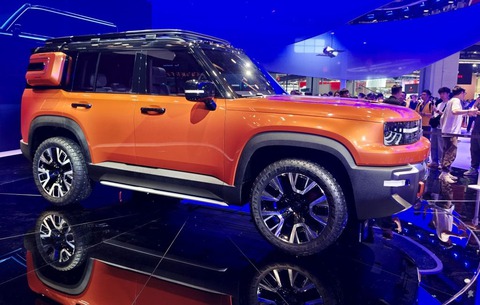 Geely Galaxy Cruiser ra mắt: Thiết kế như Land Rover, nhiều công nghệ lạ - Ảnh 1.