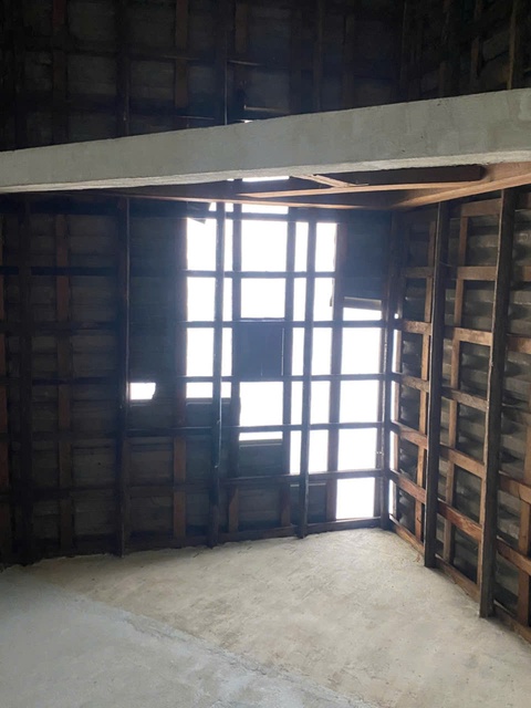 Dông lốc kèm mưa đá, 95 ngôi nhà ở Quảng Ngãi hư hỏng - Ảnh 1.