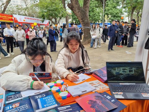 Trường ĐH Việt Đức mở chương trình cử nhân mới Kỹ thuật Cơ Điện tử - Ảnh 3.