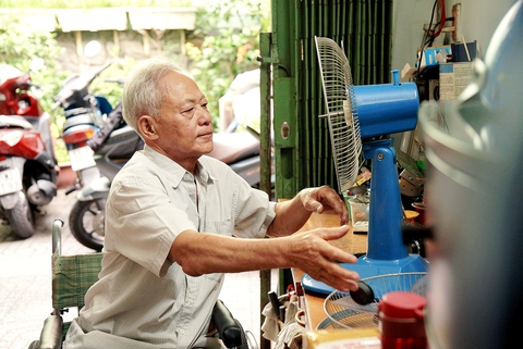 Người thương binh kiên cường và tình yêu đẹp - Ảnh 1.