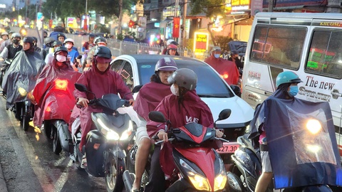 mưa to - Ảnh 2.