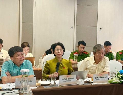 mua thuốc kê đơn - Ảnh 1.