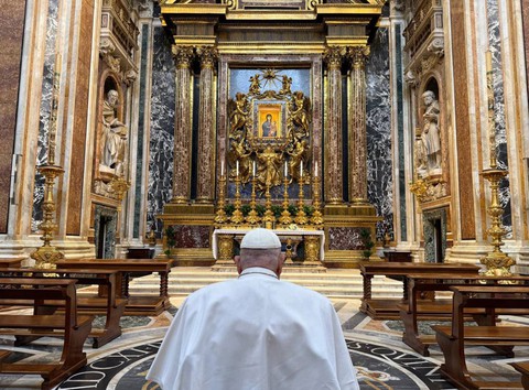 Hình ảnh đầu tiên về ngôi mộ của Giáo hoàng Francis - Ảnh 6.