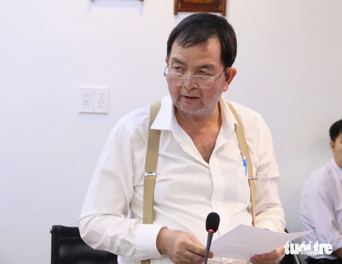 Nhân viên y tế dễ mắc suy giãn tĩnh mạch - Ảnh 2.