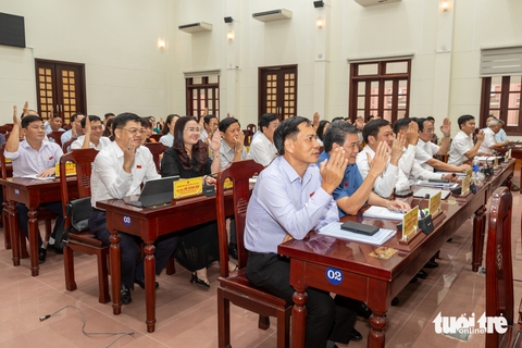 HĐND Quảng Trị thống nhất hợp nhất với Quảng Bình, nghiên cứu trung tâm chính trị mới - Ảnh 3.