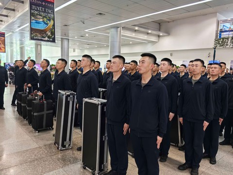 Lực lượng Quân đội Trung Quốc đã tham gia vào các buổi tập luyện diễu binh
