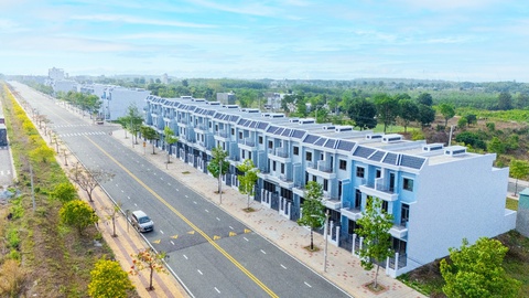 Bình Phước dẫn đầu tăng trưởng 2024, đón cơ hội mới - Ảnh 2.