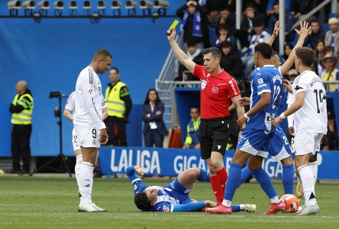 Real Madrid đang tự hủy hoại hình ảnh - Ảnh 3.