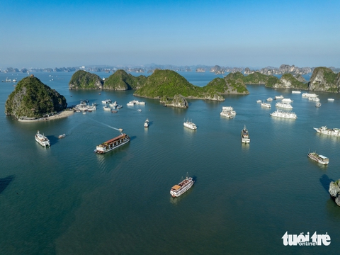Thông tin mới về thu phí hành trình tham quan trên vịnh Hạ Long - Ảnh 1. vịnh hạ long - Ảnh 1.