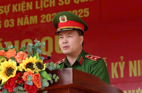 Trưởng Ban Tuyên giáo và Dân vận Trung ương thăm, động viên lực lượng công an diễu binh - Ảnh 3.
