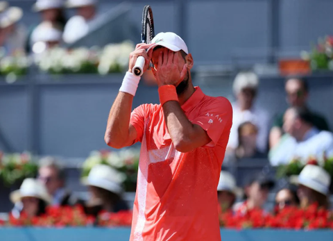 Tin tức thể thao sáng 27-4: Djokovic bị loại sớm ở Madrid Open; Crystal Palace vào chung kết Cúp FA - Ảnh 1.