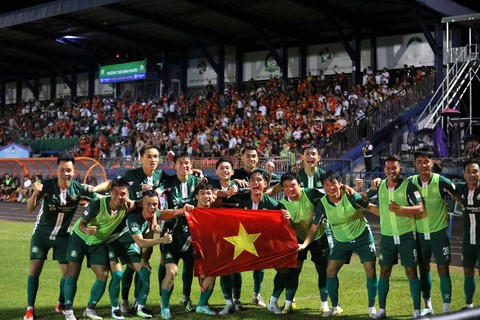 Công Phượng lại sút phạt hàng rào ghi bàn, sắp trở lại tuyển Việt Nam - Ảnh 2.