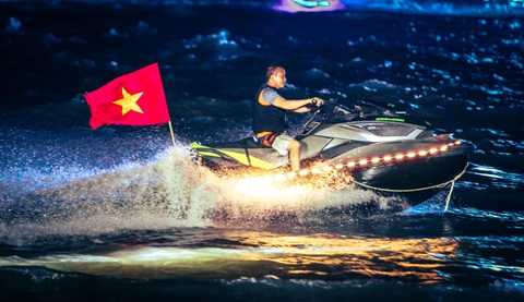 Đón xem đại tiệc thể thao dưới nước tối 29 và 30-4 - Ảnh 2.