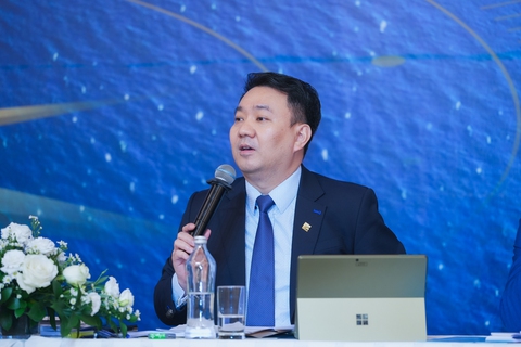 Tổng giám đốc PNJ: Ngành trang sức đang đối mặt với 'cơn bão kép' - Ảnh 1.