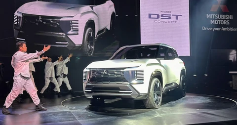 Mitsubishi - Ảnh 2.
