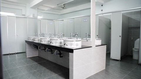 Trường THCS-THPT Trần Cao Vân sẵn sàng đón học sinh năm học mới - Ảnh 2.