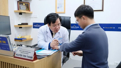 Xăm hình rồng phượng kín tay với 'giá mềm’, nam thanh niên nhiễm khuẩn, rỉ dịch - Ảnh 1. xăm hình - Ảnh 1.