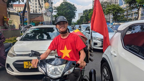 hòa bình - Ảnh 1.