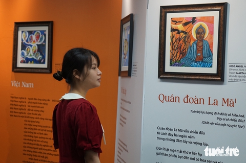 ‘Cùng Việt Nam’ - tập thơ bị cấm, sau hơn 50 năm đã đến Việt Nam - Ảnh 3. Cùng Việt Nam - Ảnh 3.