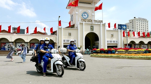 TP.HCM huy động 20 xe cấp cứu 2 bánh, 64 xe cứu thương sẵn sàng phục vụ lễ 30-4 - Ảnh 1.