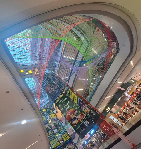 Vạn Hạnh Mall hoàn tất giăng lưới thông tầng sau loạt sự cố - Ảnh 2.