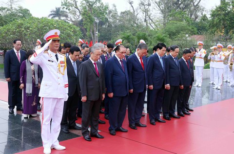 Lãnh đạo Đảng, Nhà nước viếng Chủ tịch Hồ Chí Minh dịp 30-4 - Ảnh 5.