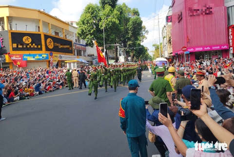 kinh nghiệm xem diễu binh - Ảnh 1.