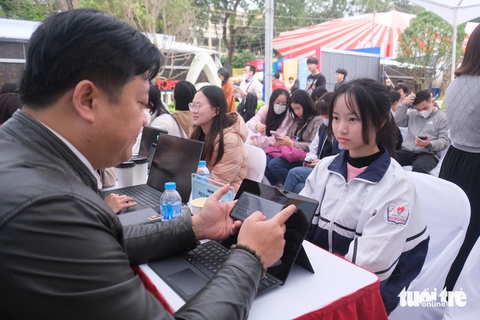 Trường đại học Công nghiệp Hà Nội xét 15 tổ hợp, bỏ xét học bạ độc lập - Ảnh 1.