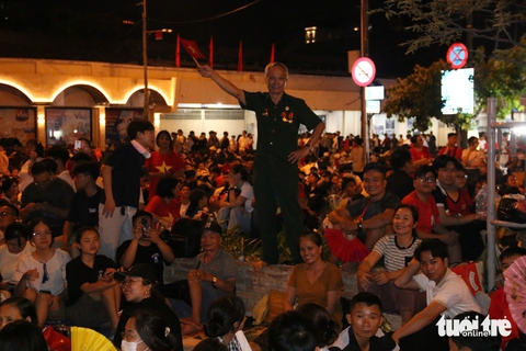 lễ diễu binh 30-4 - Ảnh 2.