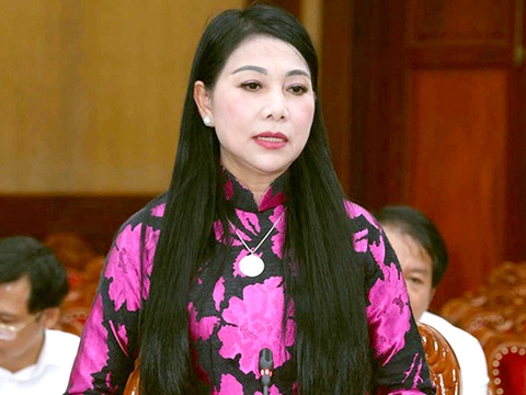 Bà Hoàng Thị Thúy Lan nộp lại 20 tỉ và 2 lô đất đã nhờ Hậu 'Pháo' mua để khắc phục hậu quả - Ảnh 1.