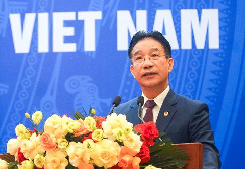 Chủ tịch nước đặc xá cho 8.055 phạm nhân, trong đó có 25 phạm nhân người nước ngoài - Ảnh 1.