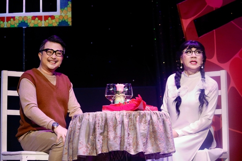 Anh trai say hi có đêm concert 6 ở Hà Nội; NJZ, ADOR tranh luận căng thẳng về hợp đồng độc quyền - Ảnh 3. Chí Trung - Ảnh 3.