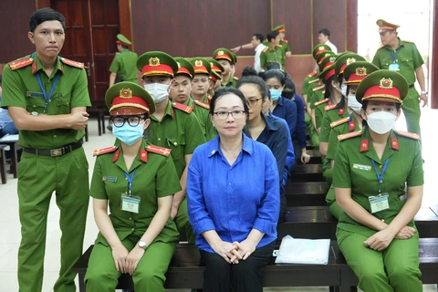 Bà Trương Mỹ Lan đã khắc phục 1/4 hậu quả vụ trái phiếu, được đề nghị giảm nhẹ hình phạt - Ảnh 2.