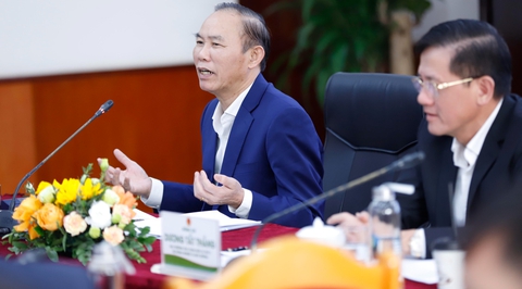 Mỹ đánh thuế 46%: Thứ trưởng Bộ Nông nghiệp và Môi trường 'chếnh choáng' khi hay tin - Ảnh 1.