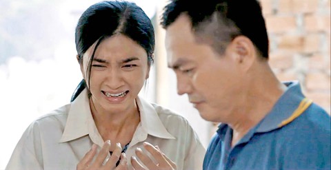 Bão thương tâm trong Mẹ biển - Ảnh 1.