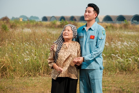 Nguyễn Phi Hùng - Ảnh 2.