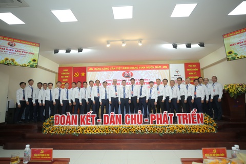 Công ty Truyền tải điện 4 - Ảnh 1.